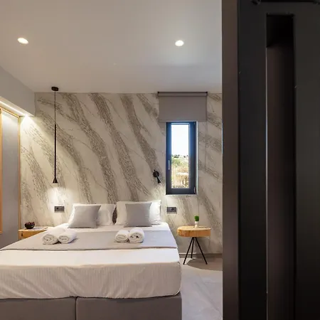 Bella Vista Villa Angouseliana